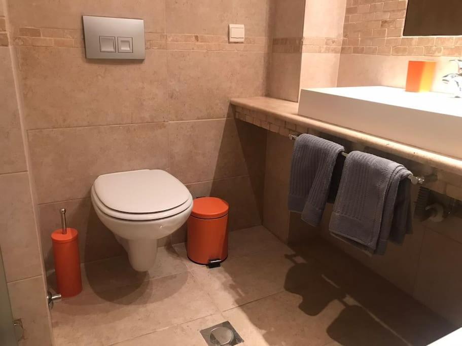 테살로니키 5 Min From Papageorgiou Free Indoor Parking 아파트 외부 사진